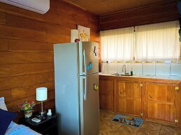 Yakari Grei Bungalows