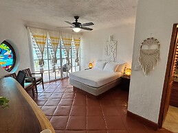 Casa Cenote Hotel