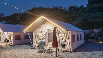 Gapyeong Sanmaeul Glamping