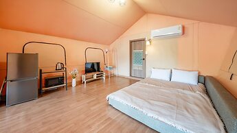 Gapyeong Sanmaeul Glamping