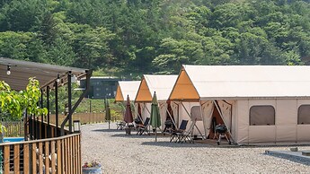 Gapyeong Sanmaeul Glamping