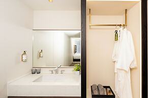 Voyage Kaohsiung By Cosmos Oasis