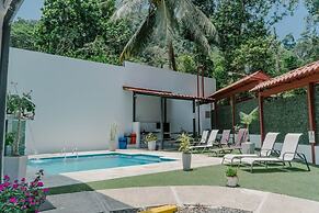 Apartamentos Ganesha Jacó