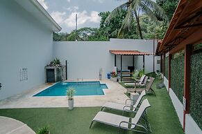 Apartamentos Ganesha Jacó