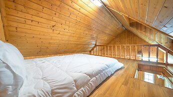 Gapyeong Gold Castle Pension