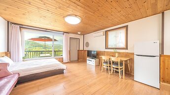 Gapyeong Gold Castle Pension