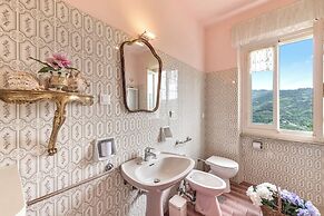Villa Ortensie Garden with Amazing View