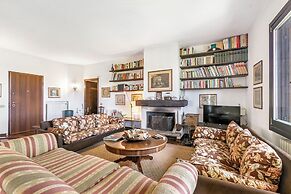 Three Lakes Villa Varese