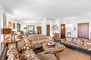 Three Lakes Villa Varese