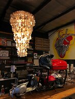 Cafe Moto Hostel