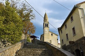 Stanjel Retreat Suite 2.2