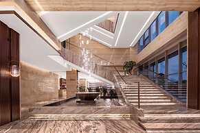 Jiangshan Haiwaihai Crown Hotel