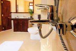 South Point Ocean - Whole Villa 8 Bedroom (Sleep 16)