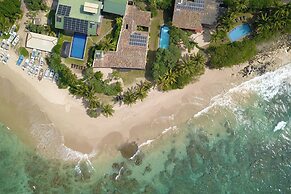 South Point Ocean - Whole Villa 8 Bedroom (Sleep 16)