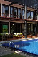 South Point Ocean - Whole Villa 8 Bedroom (Sleep 16)