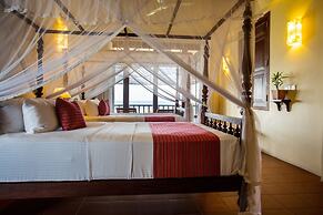 South Point Ocean - Whole Villa 8 Bedroom (Sleep 16)