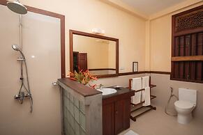 South Point Ocean - Whole Villa 8 Bedroom (Sleep 16)