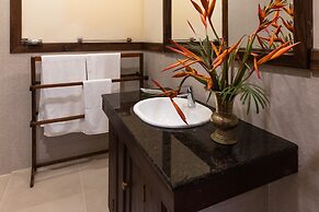 South Point Ocean - Whole Villa 8 Bedroom (Sleep 16)