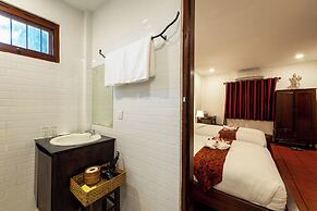 Angkor Green Boutique