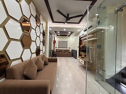 Hotel Divyanshi Inn