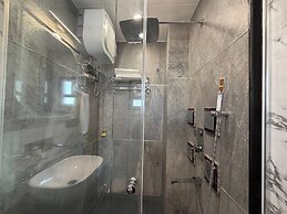 Hotel Divyanshi Inn