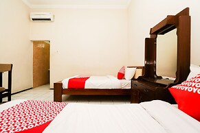 Capital O 1430 Hotel Ratna Syariah