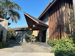 Selah Vie Resort Hotel