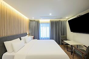 Mokpo H Avenue Hotel Peace Plaza