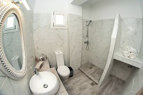 White Cave Villas Residence