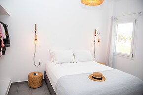 White Cave Villas Residence