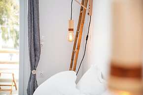 White Cave Villas Residence