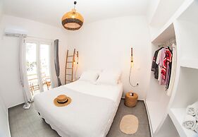 White Cave Villas Residence