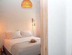 White Cave Villas Residence