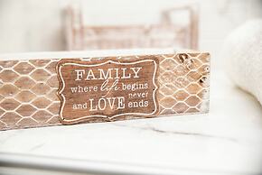 White Cave Villas Residence