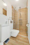 Three-level Rewal Apartment by Renters