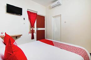 Super OYO 3350 Cozy Residence Syariah