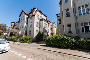 Sopocki Kredensik by Grand Apartments