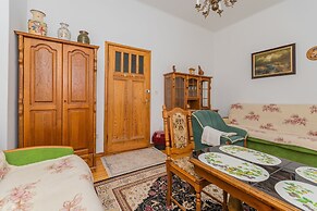 Sopocki Kredensik by Grand Apartments