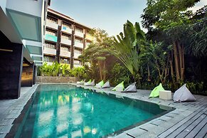 IKOSHAROLD Suites Seminyak