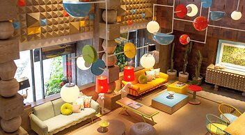 IKOSHAROLD Suites Seminyak