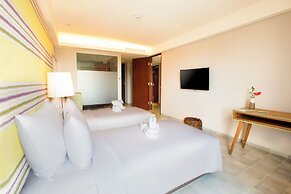 IKOSHAROLD Suites Seminyak