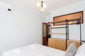 Liiving - Vintage Design Apartment