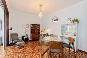 Liiving - Vintage Design Apartment