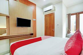 Super OYO Capital O 90291 Vin Stay Petanu