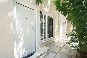 Cute and Convenient Studio in Athens