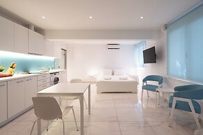 Cute and Convenient Studio in Athens