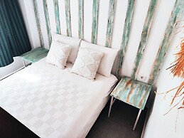 Umayra Otel