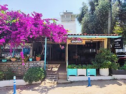 Umayra Otel
