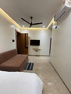 Hotel Manoranjan Enclave