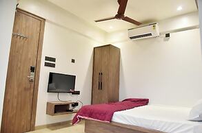 Hotel Manoranjan Enclave